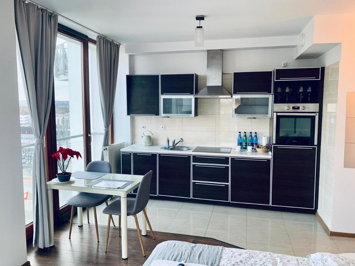 City View Wellness Apartment Swim&Steam&Relax Cracovia Esterno foto
